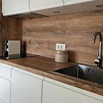 White Sea View - Two Bedroom 아파트