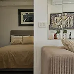 White Sea View - Two Bedroom 로비니