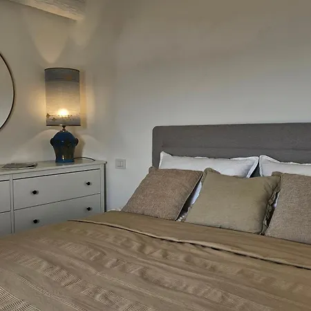 Apartment White Sea View - Two Bedroom