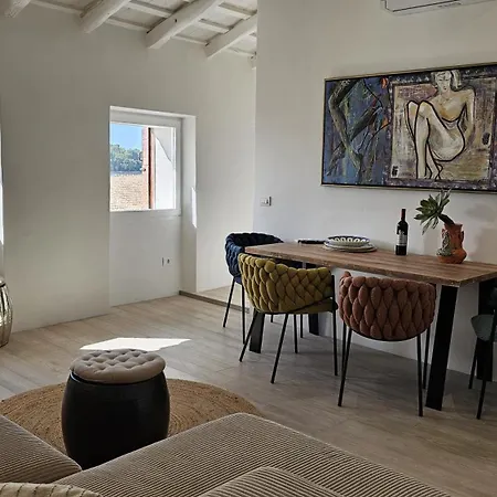Apartment White Sea View - Two Bedroom *