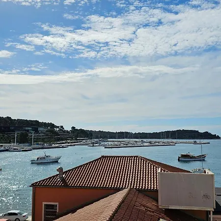 White Sea View - Two Bedroom Апартаменты