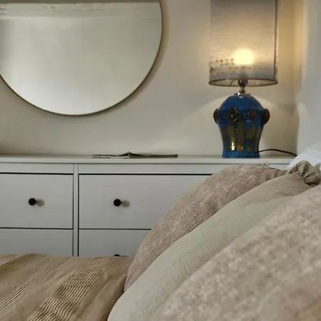 White Sea View - Two Bedroom Апартаменты Ровинь