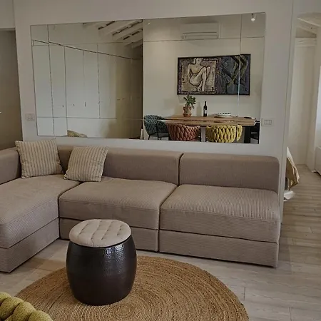 White Sea View - Two Bedroom Ровинь
